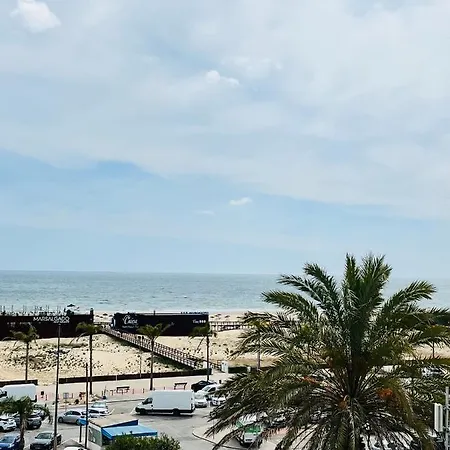 Sunset Retreat 1a Linha De Mar דירה