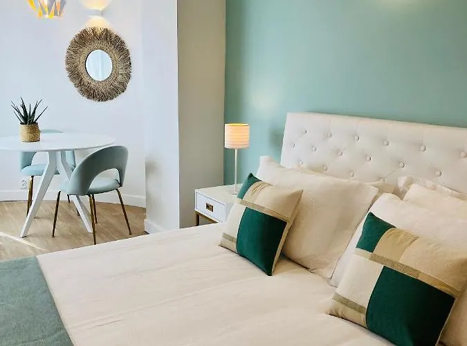 아파트 Sunset Retreat 1a Linha De Mar 몬뜨고르두